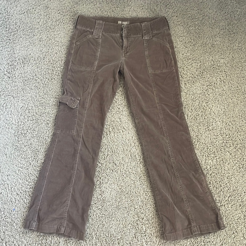 Brown low waisted corduroy cargo pants.